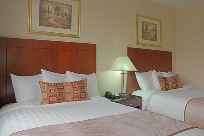 Best Western Plus Arena Hotel Nova York Exterior foto